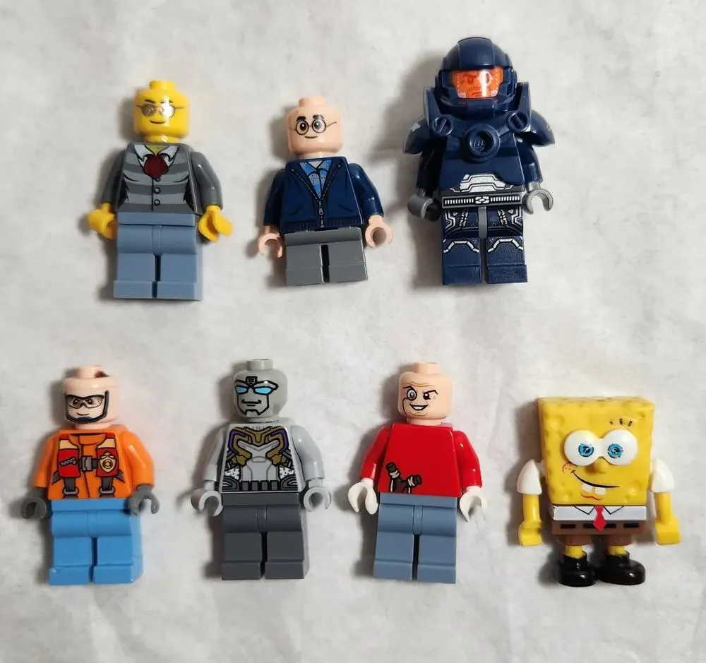 Lego And Mega Bloks Minifigure Lot Of 7 Pre-owned